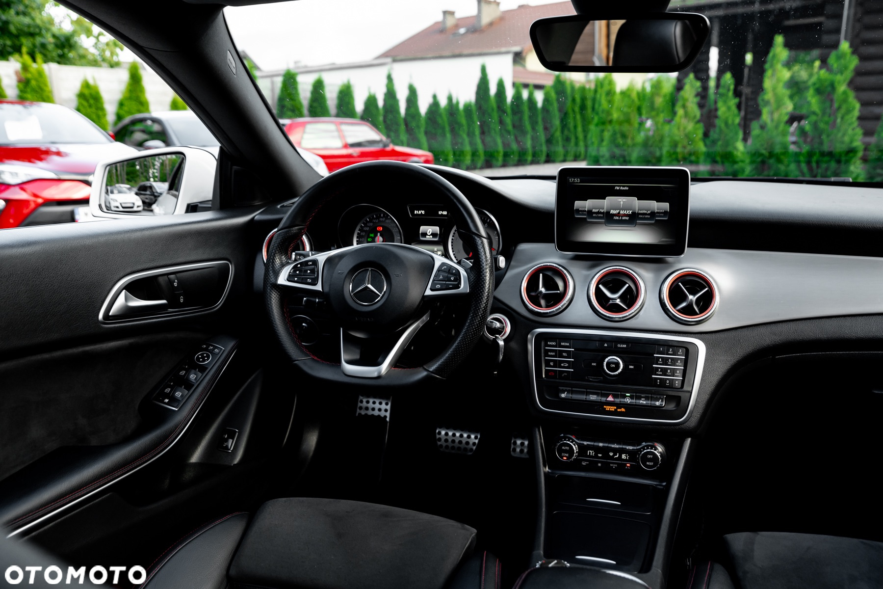 Mercedes-Benz CLA 250 7G-DCT AMG Line - 29
