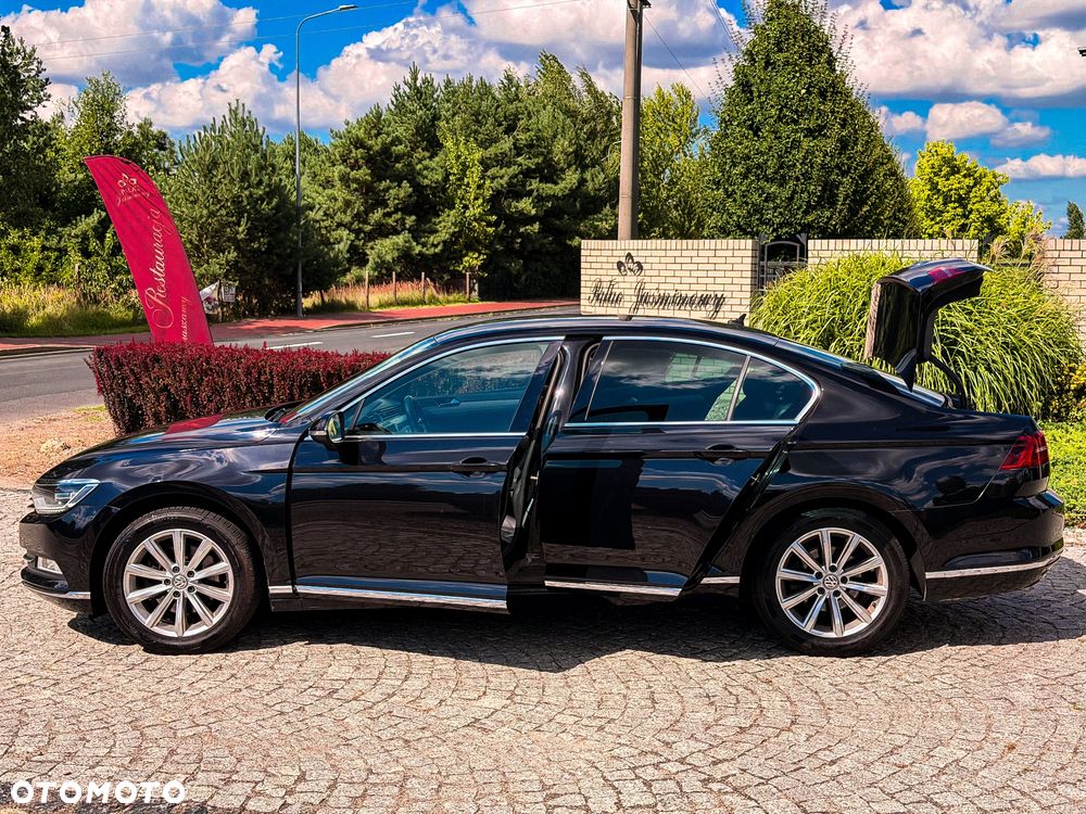 Volkswagen Passat 1.5 TSI OPF DSG Highline - 22