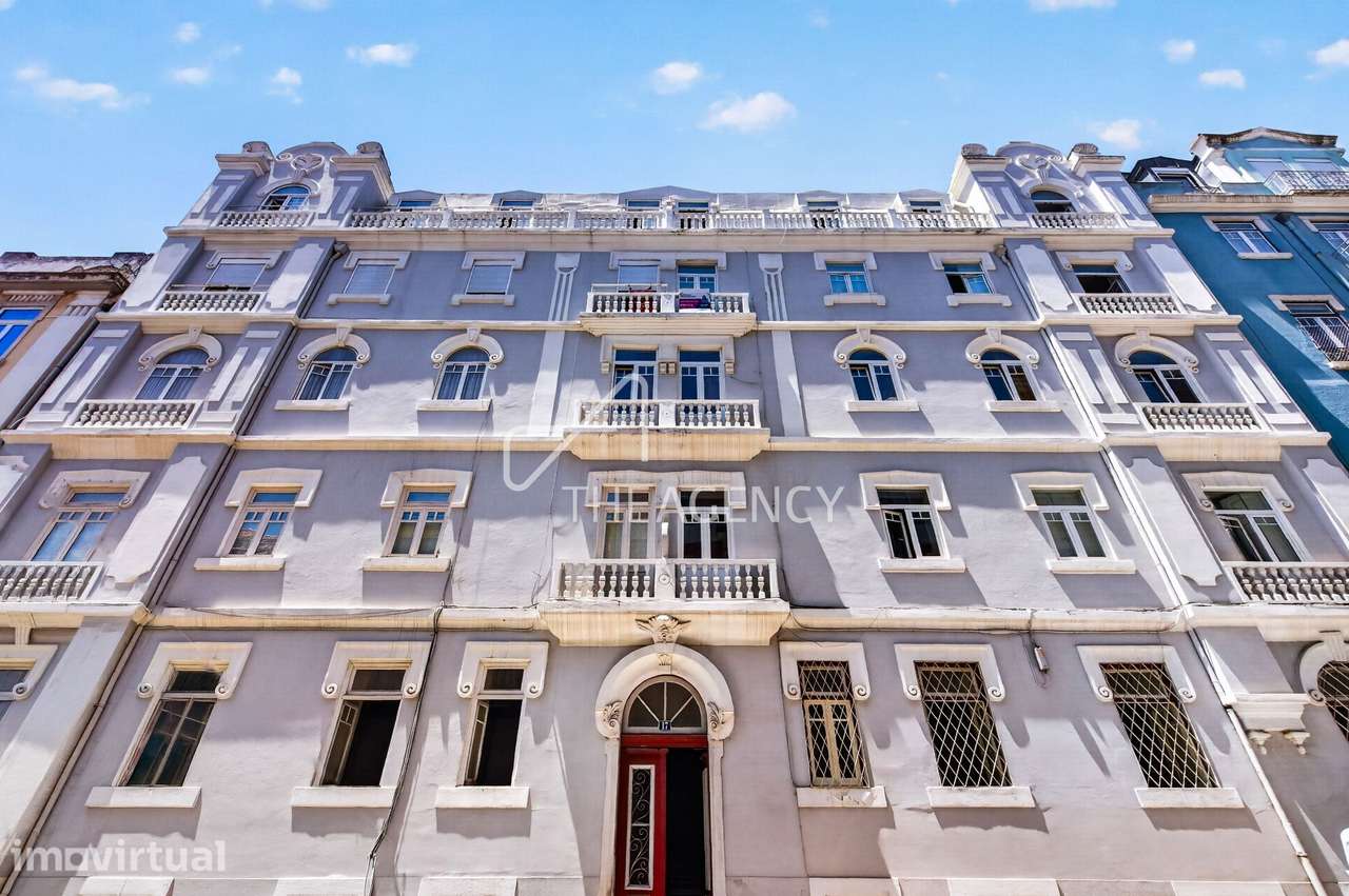 Apartamento T4 com Duas Salas no Coração da Lapa – Vista Rio - Grande imagem: 2/54