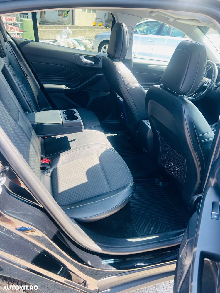 Ford Focus 1.5 EcoBlue Titanium - 16