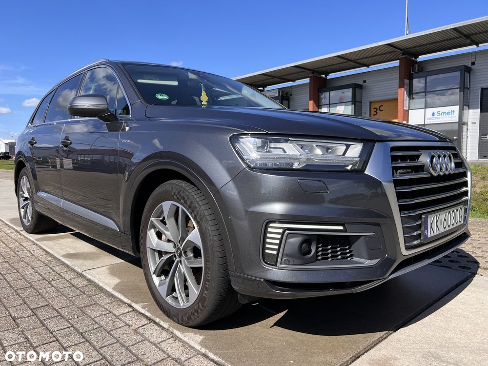 Audi Q7 - 2