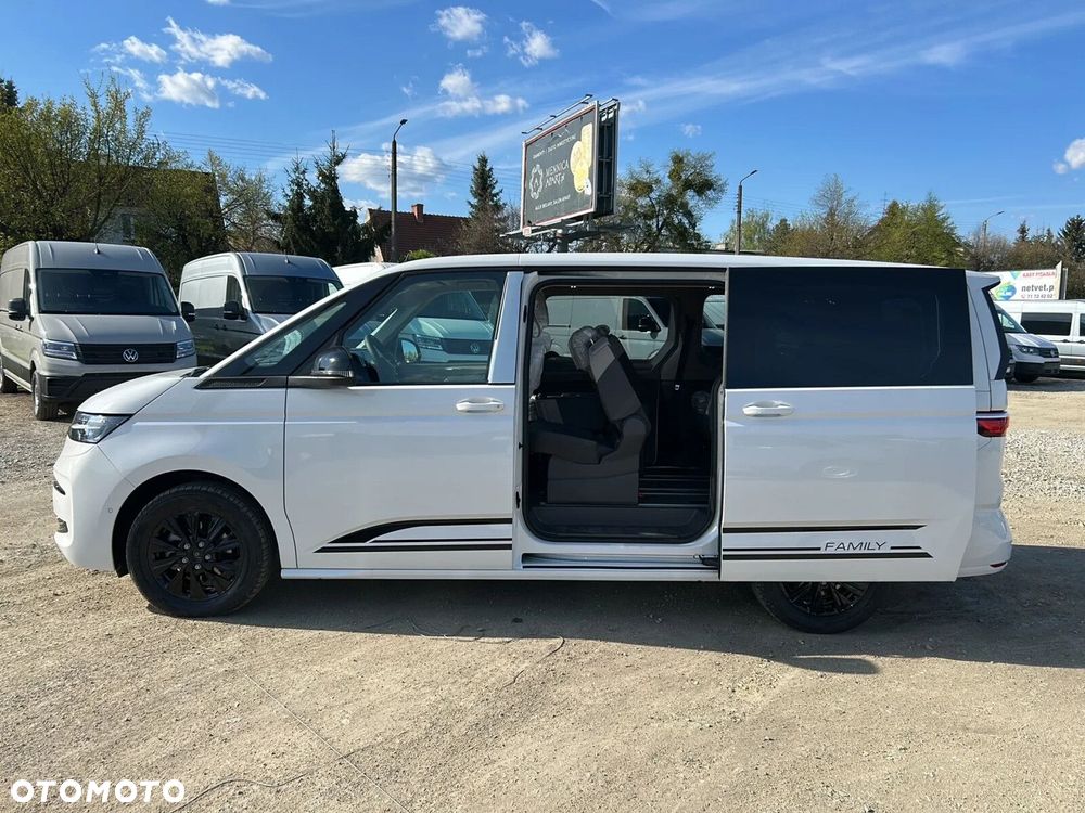 Volkswagen Multivan 2.0 TDI L2 Family DSG - 9