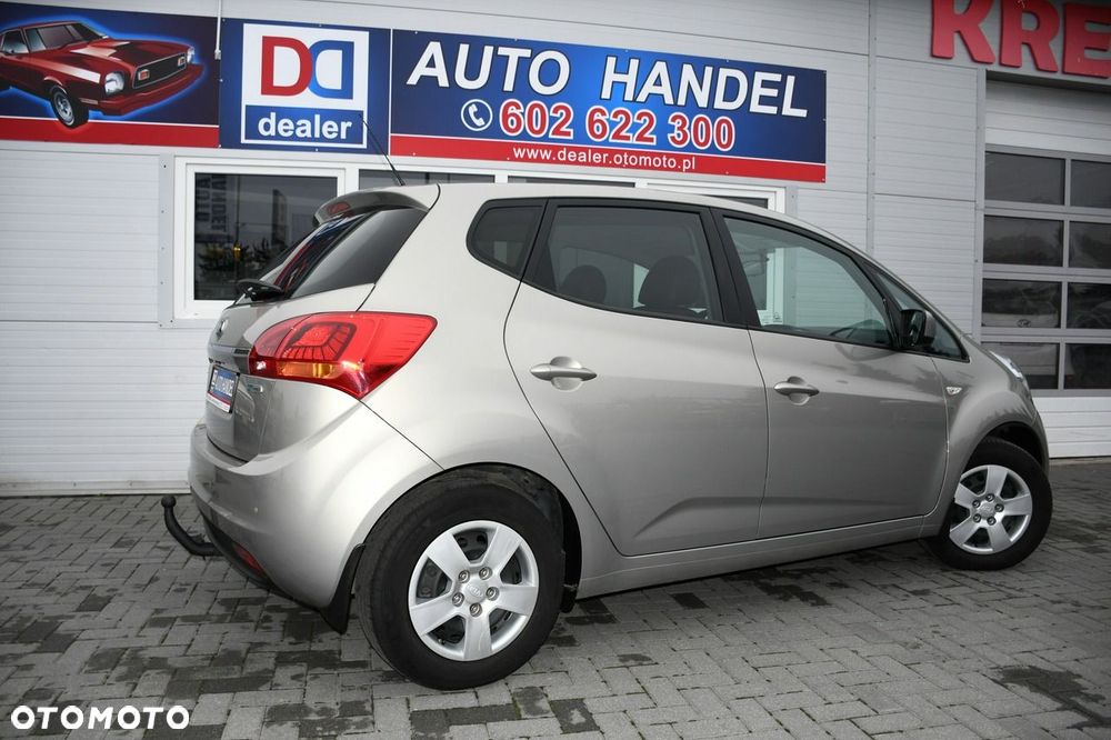 Kia Venga - 17