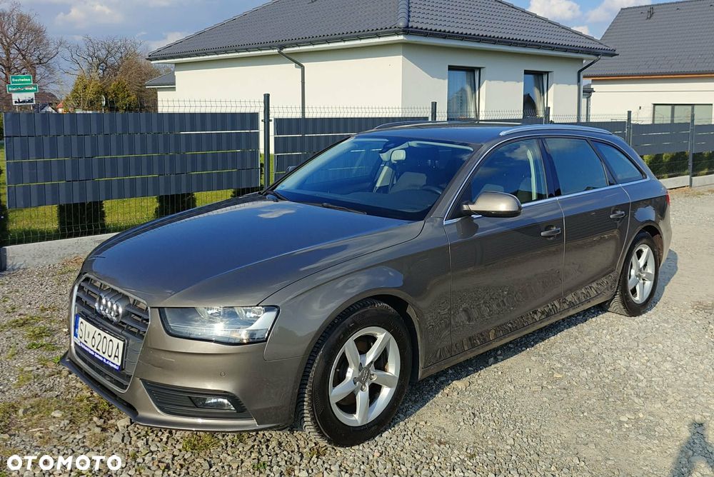Audi A4 Avant 2.0 TDI ultra DPF Ambiente - 9