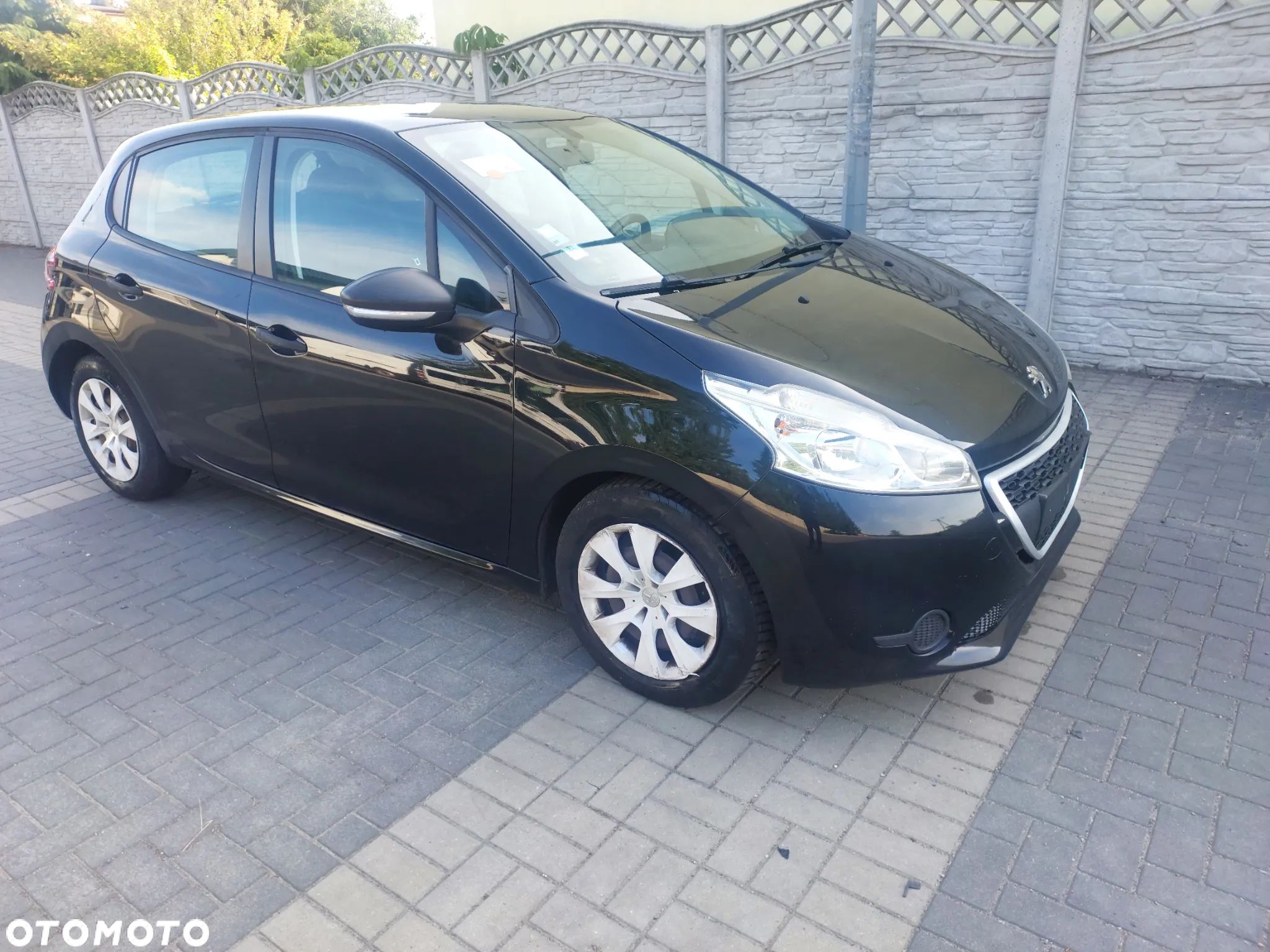 Peugeot 208 1.4 HDi Access - 1