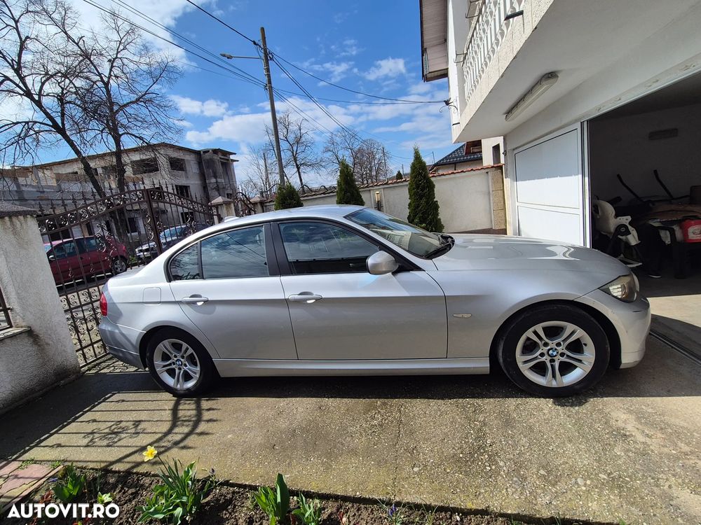 BMW Seria 3 318d - 18