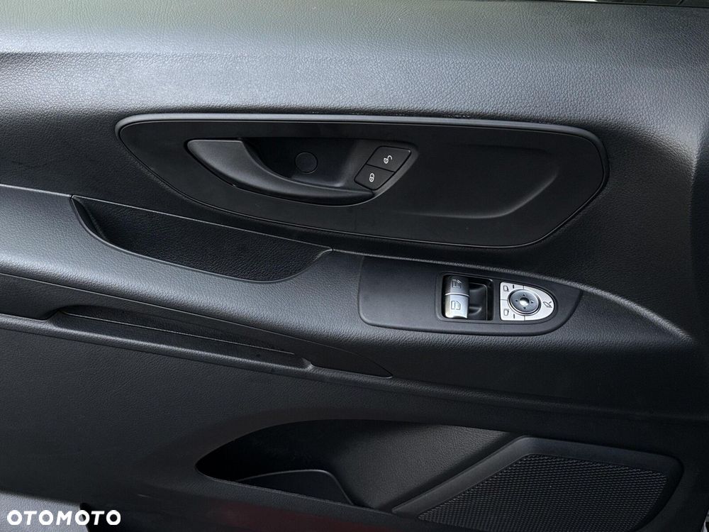 Mercedes-Benz Vito - 20