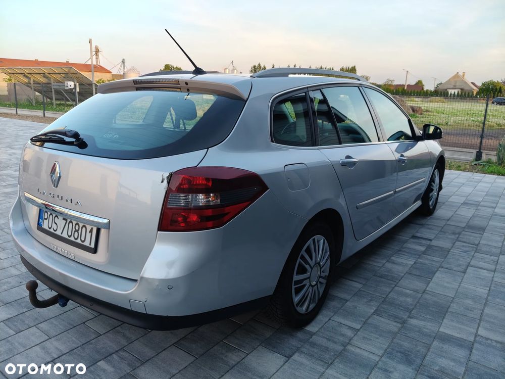 Renault Laguna dCi 110 FAP Dynamique - 4