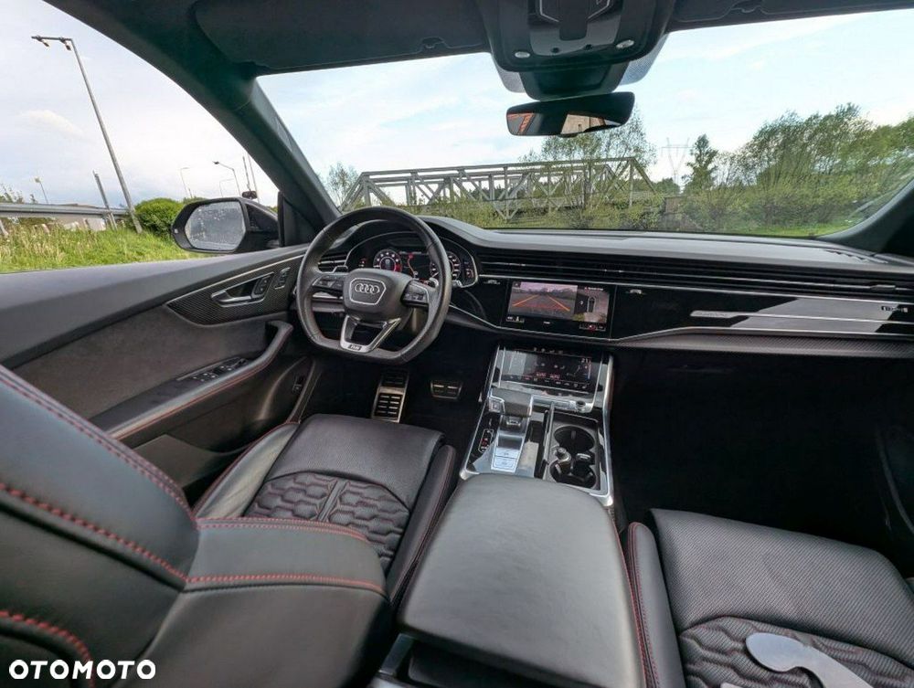 Audi RS Q8 - 16