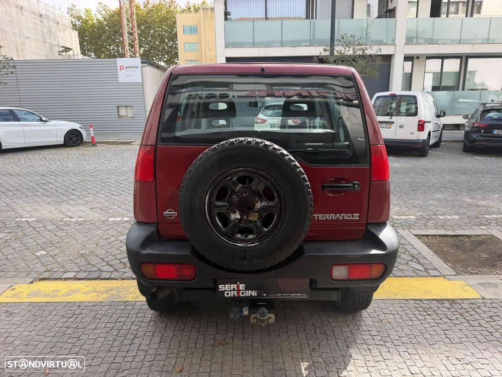 Nissan Terrano II 2.7 LX — fotografia 9