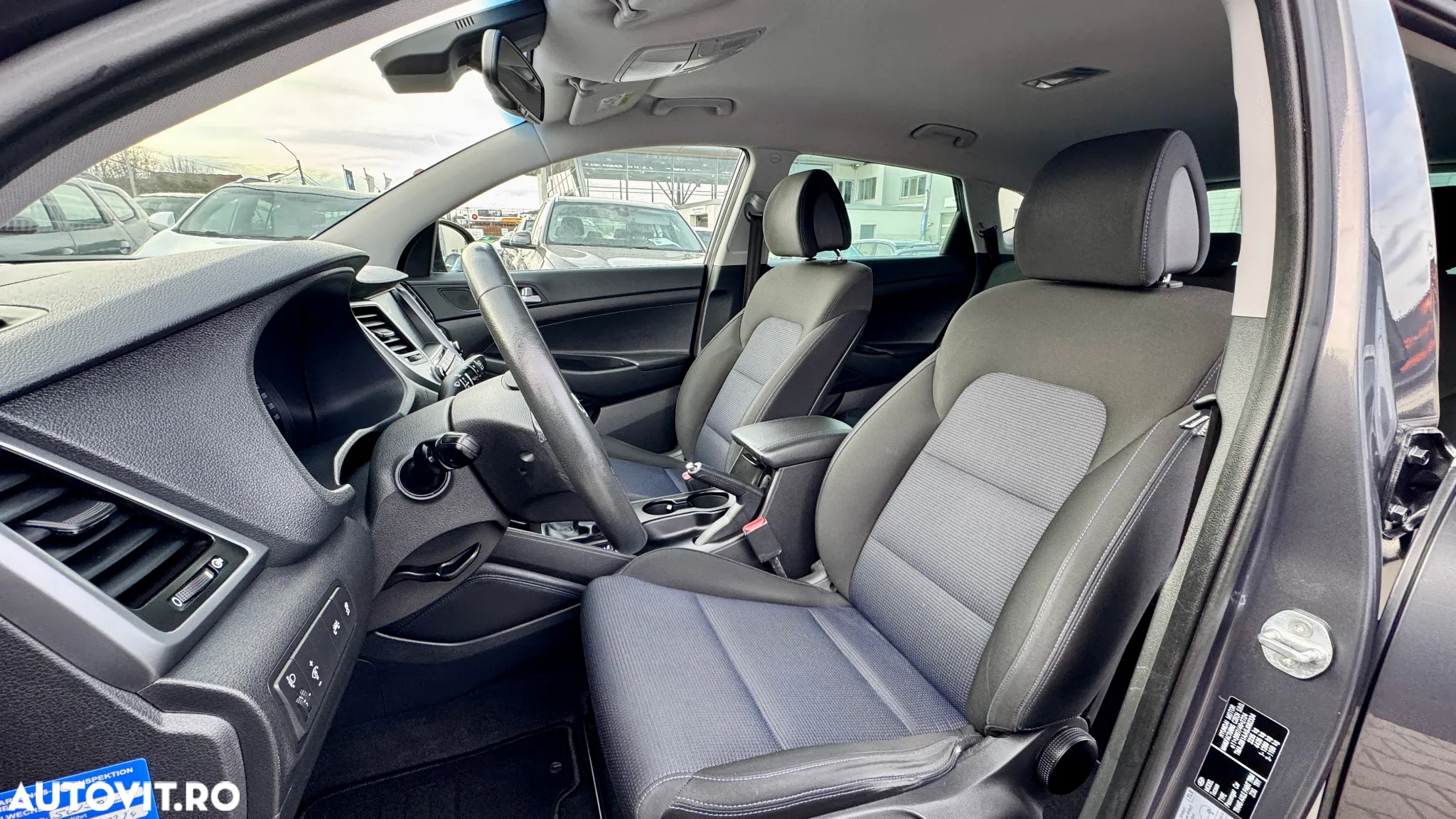 Hyundai Tucson 2.0 CRDI 2WD Style - 10