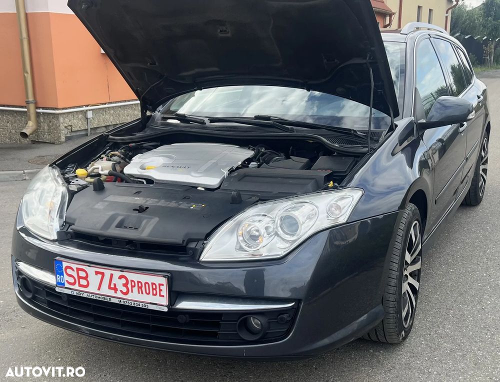 Renault Laguna ENERGY dCi 130 FAP Start & Stop Bose Edition - 8