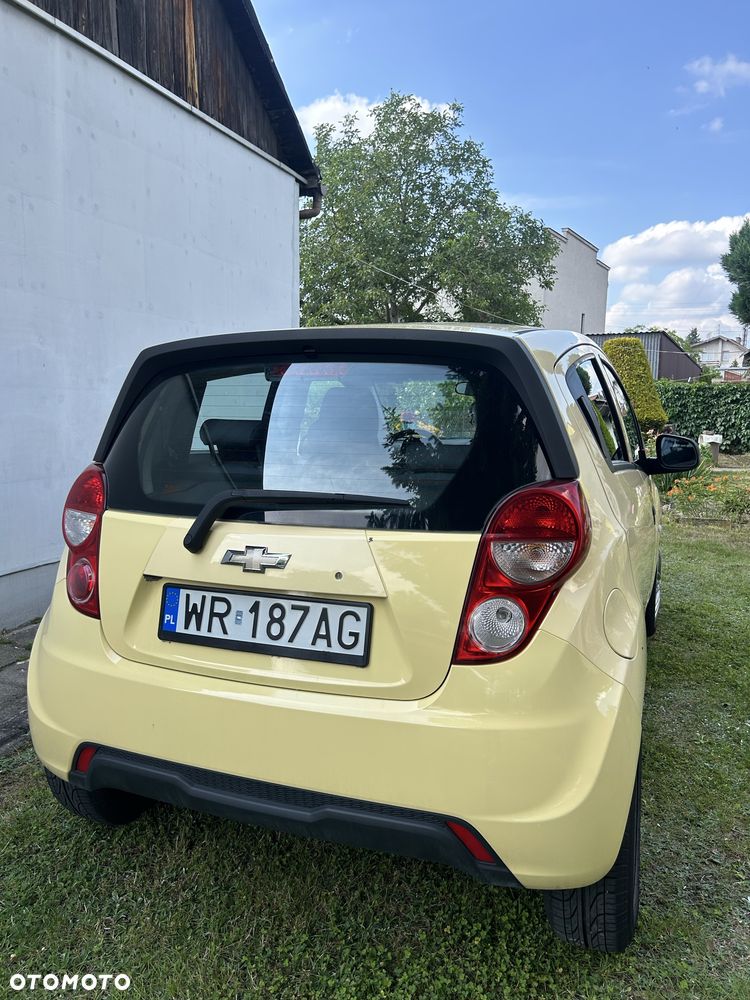 Chevrolet Spark - 4