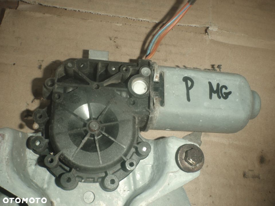 silniczek mechanizm zębatka podnośnik szyby  europa mg mgf cabrio   wszystkie części do tego modelu - 1