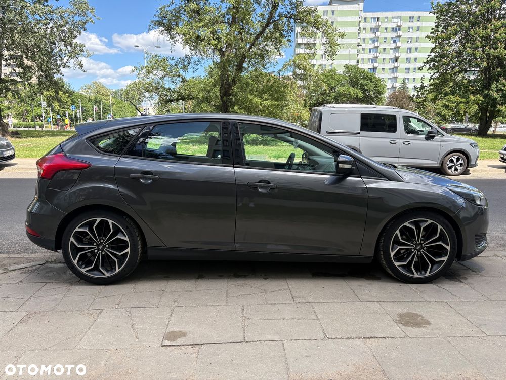 Ford Focus - 4