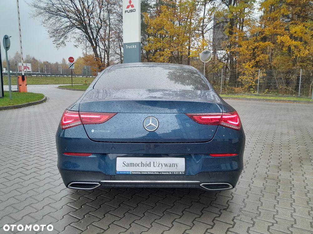 Mercedes-Benz CLA 180 Progressive 7G-DCT - 5