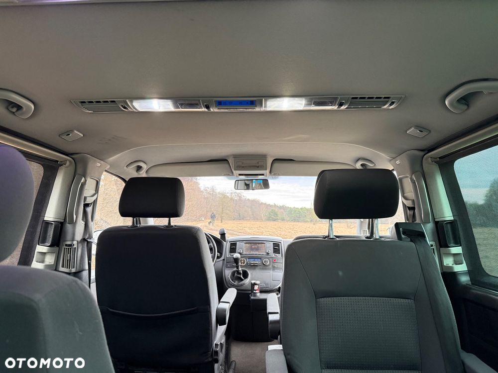 Volkswagen Multivan - 9