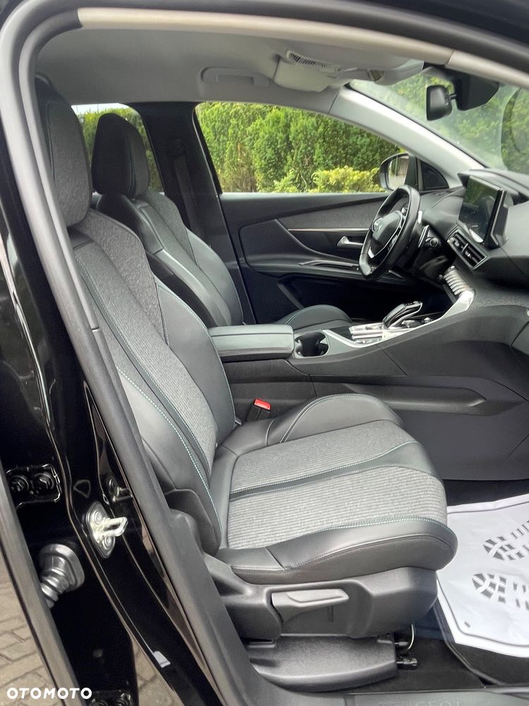 Peugeot 3008 BlueHDi 130 Stop & Start EAT8 Allure Business-Paket - 24