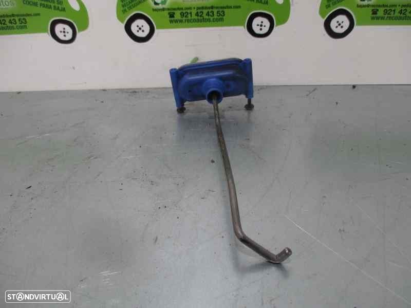 MOTOR FECHO CENTRALIZADO PORTA TRASEIRA VOLKSWAGEN GOLF III 1995 - 2