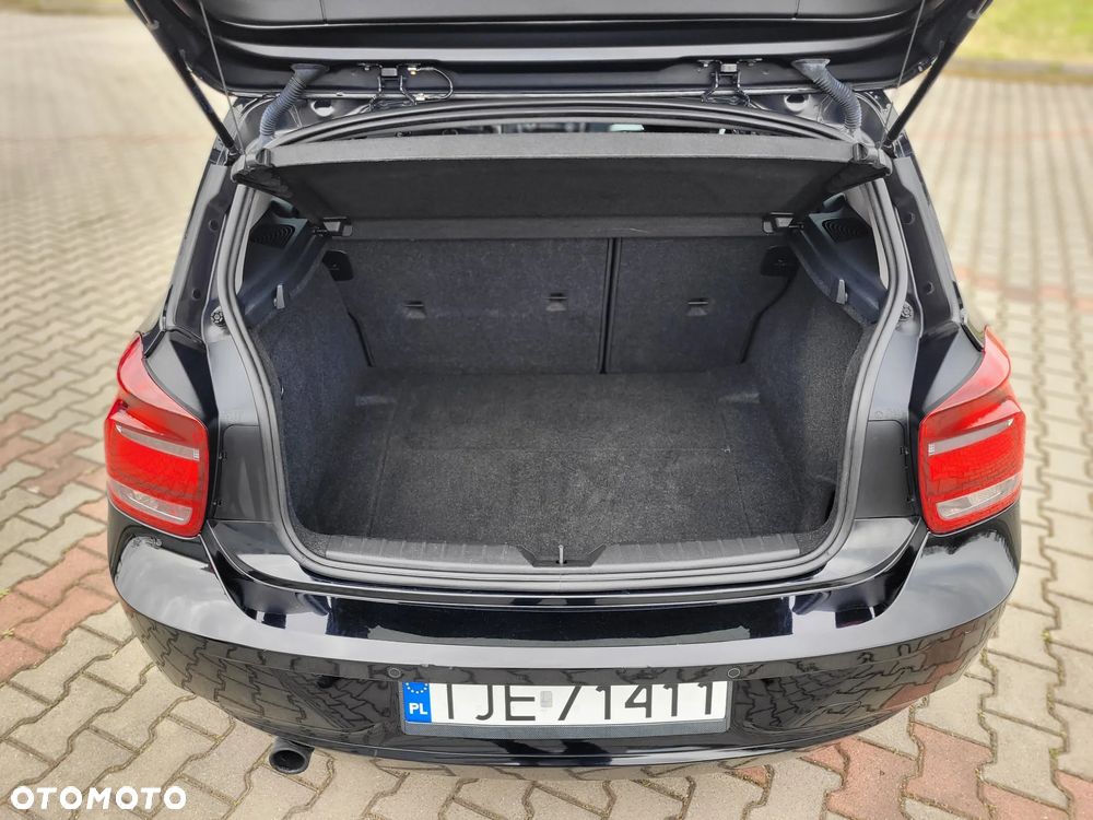 BMW Seria 1 116i Sport Line - 31