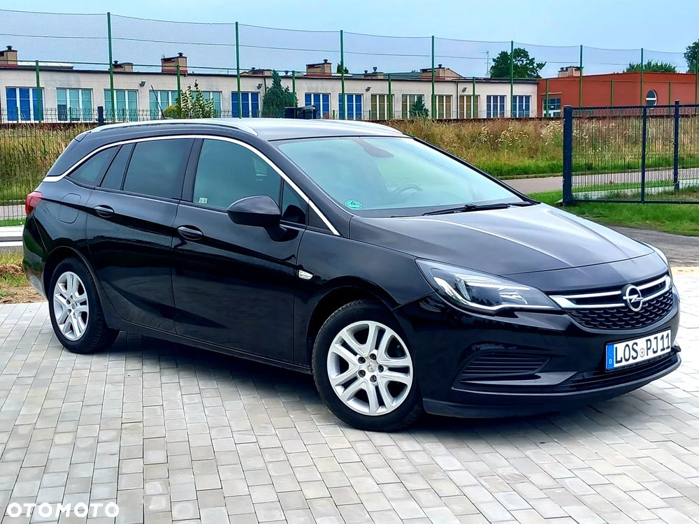 Opel Astra 1.6 D Start/Stop 120 Jahre - 11