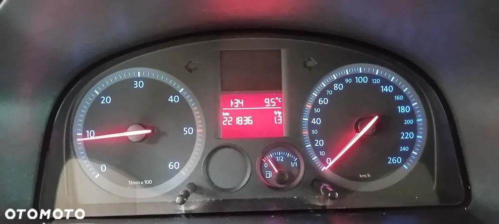 Volkswagen caddy - 8