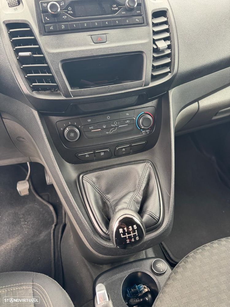 Ford Connect - 28