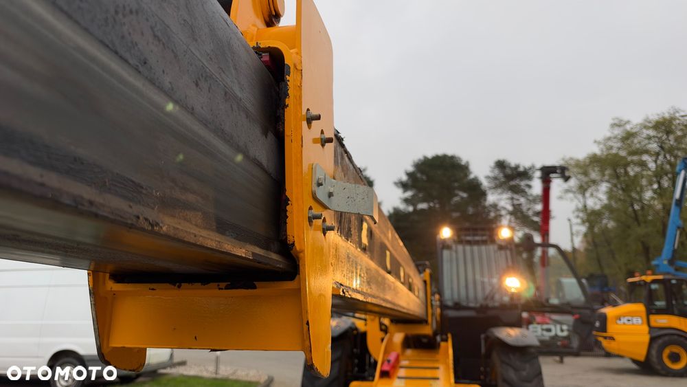 JCB 540-140 Hi Viz - 21