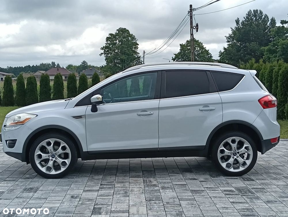 Ford Kuga - 24