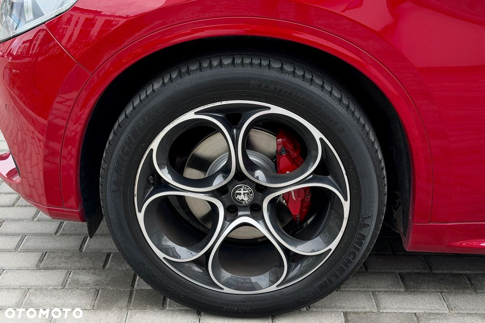 Alfa Romeo Stelvio 2.0 Turbo Veloce Q4 - 5