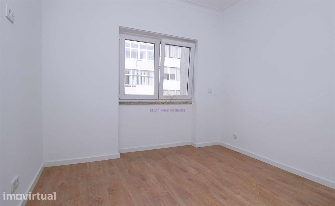 Apartamento remodelado centro Amadora - Grande imagem: 4/24