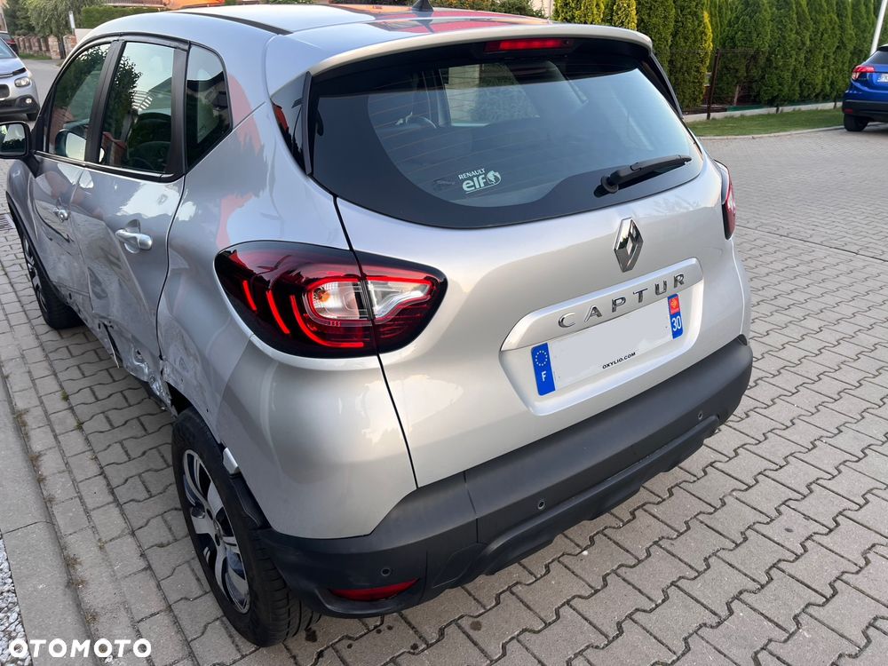 Renault Captur dCi 90 COLLECTION - 8