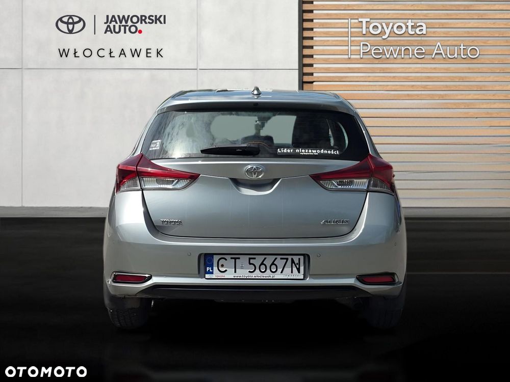 Toyota Auris 1.33 VVT-i Active - 4