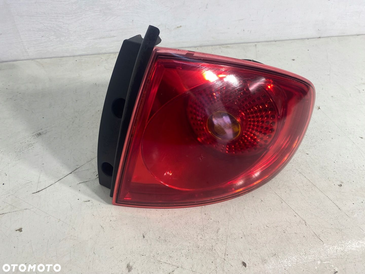 LAMPA PRAWY TYŁ PRAWA TYLNIA SEAT ALTEA EU - 4
