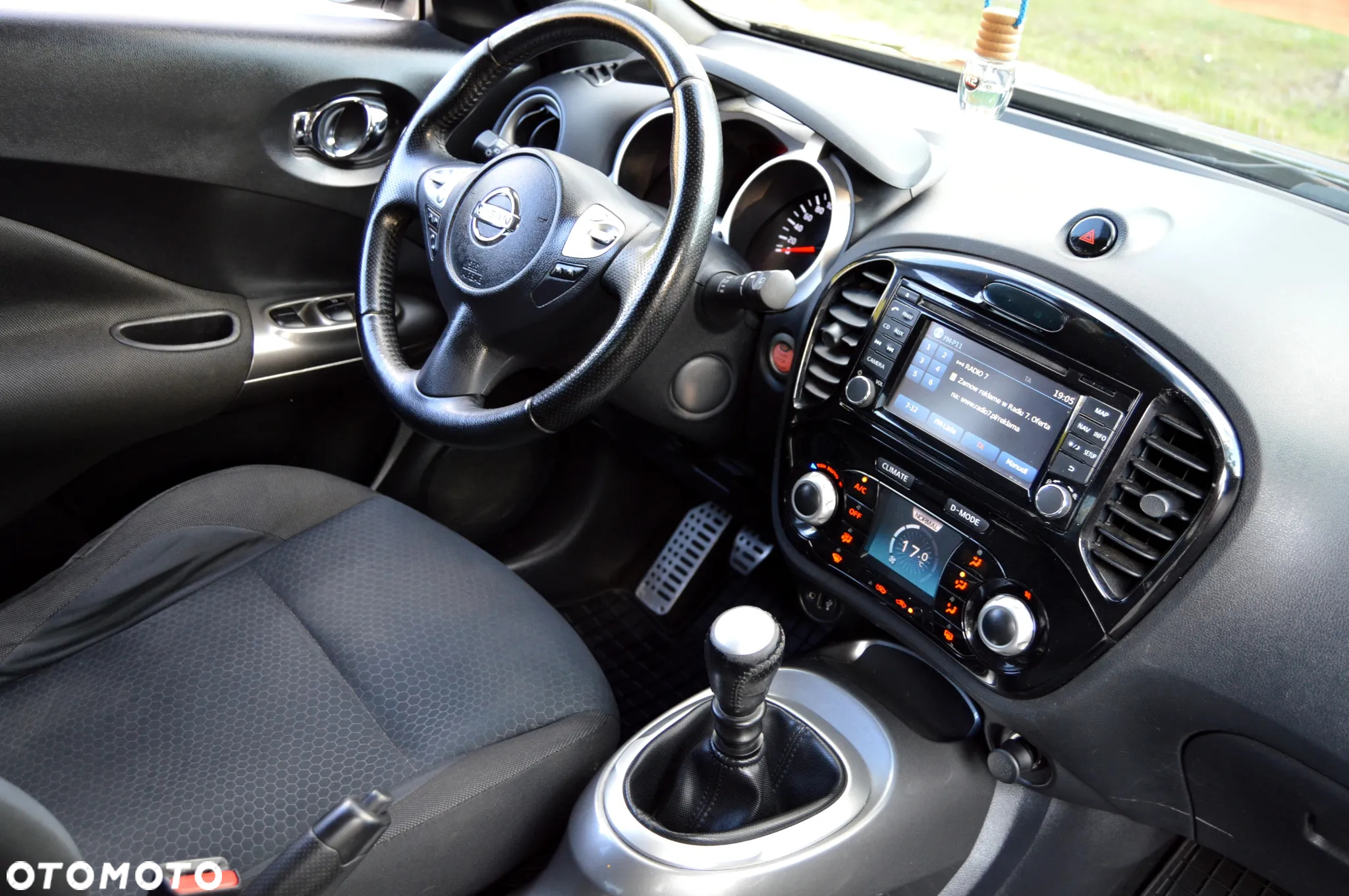 Nissan Juke 1.6 T Tekna - 34