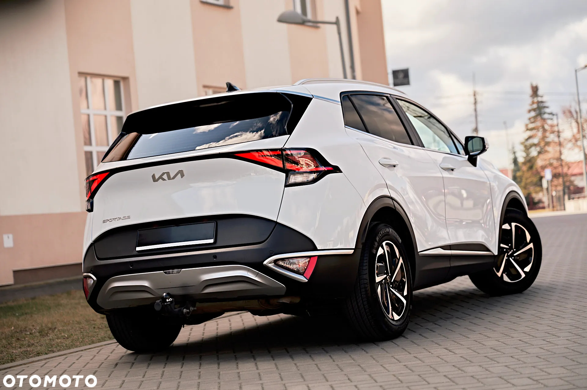 Kia Sportage 1.6 T-GDI Business Line 2WD - 17