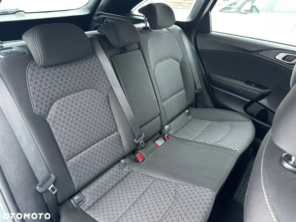 Kia Ceed 1.0 T-GDI M - 28