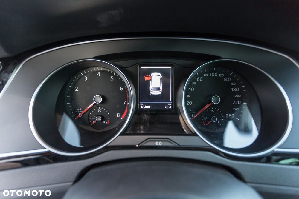 Volkswagen Passat 1.5 TSI EVO Business DSG - 8