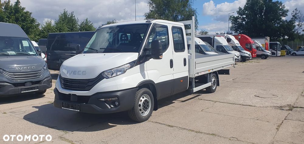 Iveco 35S18HD DOKA 7 OSÓB OKAZJA hak gratis - TANIO !! WYPRZEDAŻ - 1