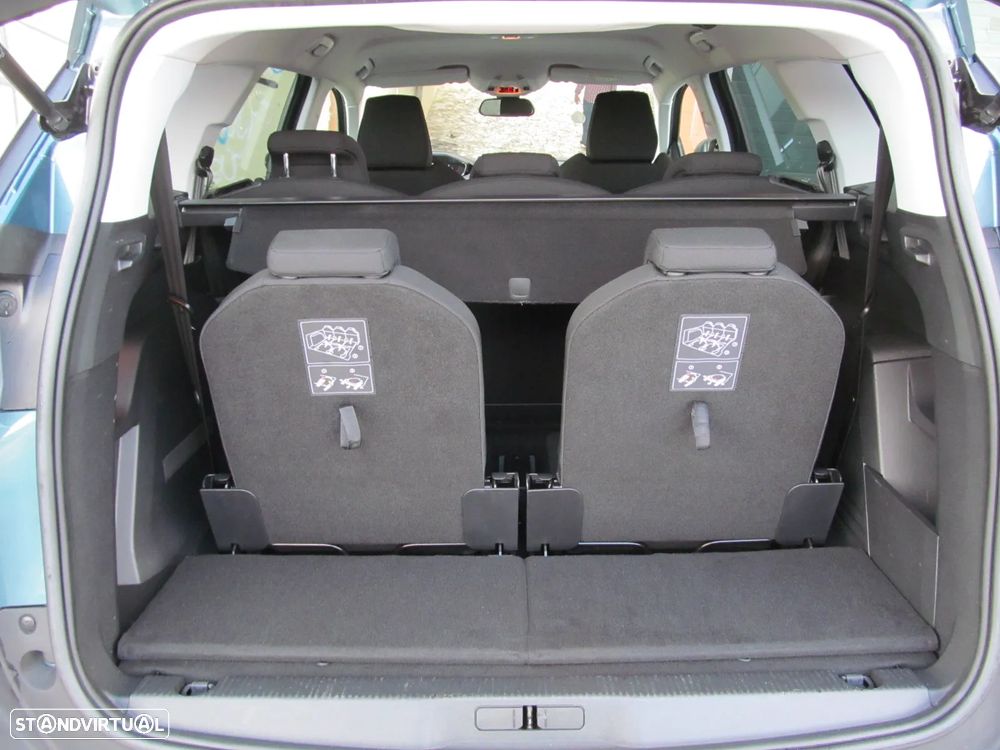 Peugeot 5008 - 7