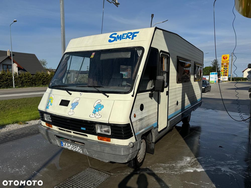 Peugeot J5 - 5