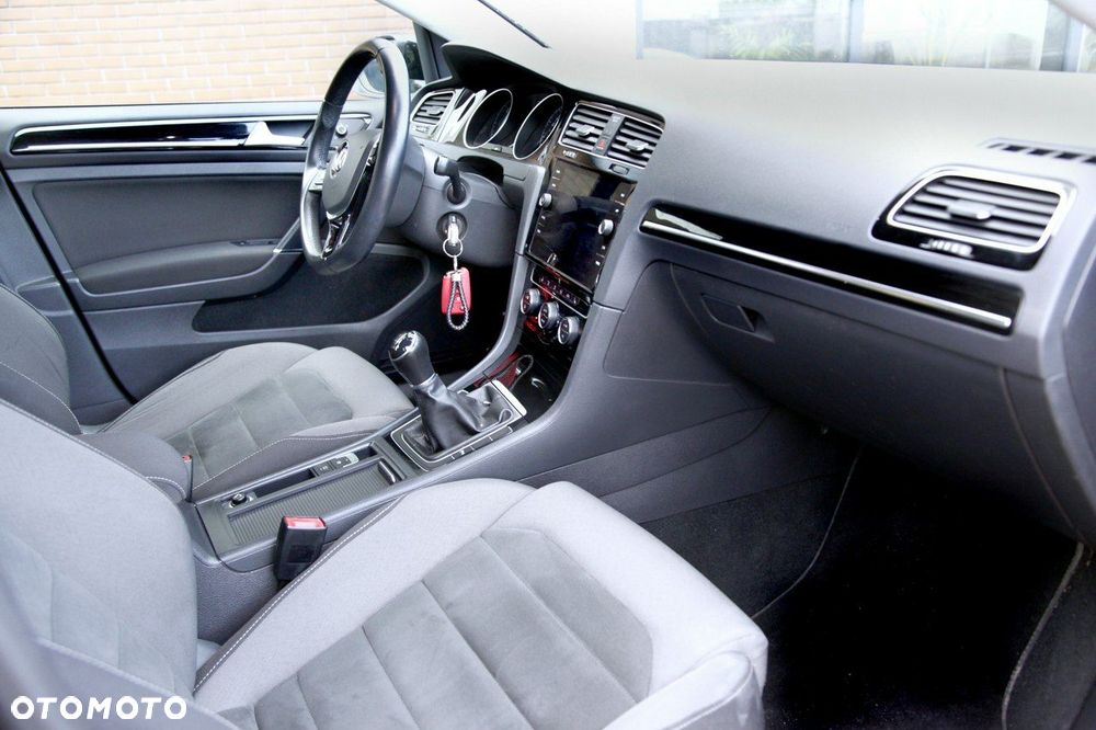 Volkswagen Golf VIII 2.0 TDI United - 10