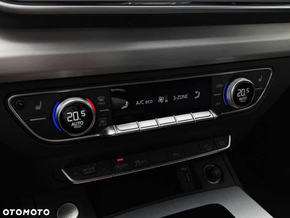 Audi Q5 40 TDI mHEV Quattro S Line S tronic - 32