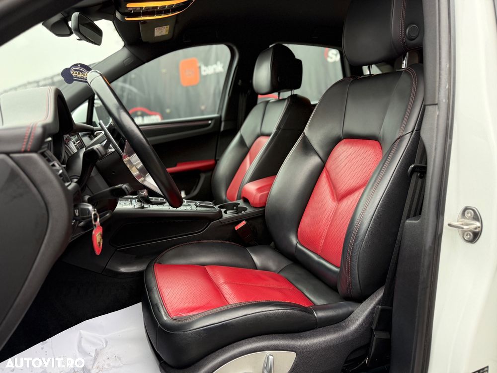 Porsche Macan Standard - 10