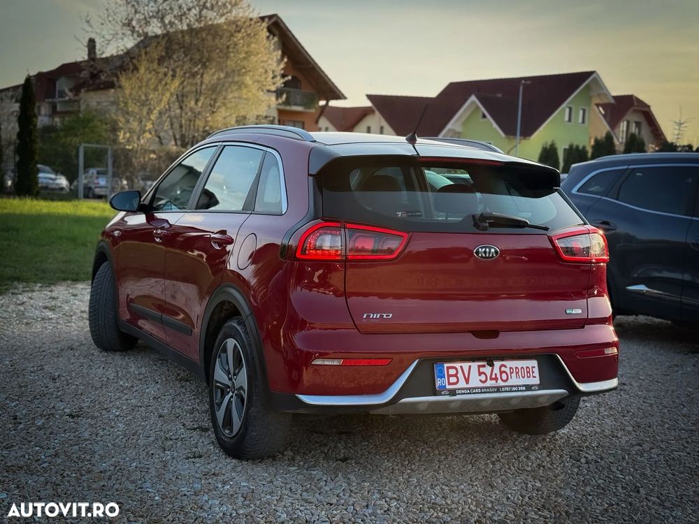 Kia Niro 1.6 GDI HEV 2WD OPF Aut. Edition 7 - 5