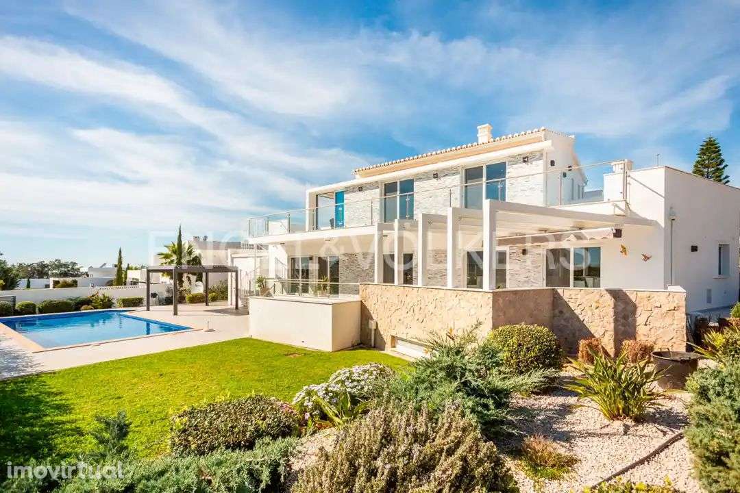 Moradia de luxo de 4 quartos com vista mar no Carvoeiro - Grande imagem: 2/47