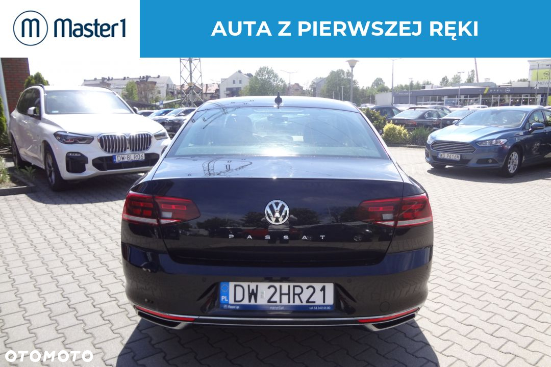 Volkswagen Passat 2.0 TDI Elegance DSG - 4