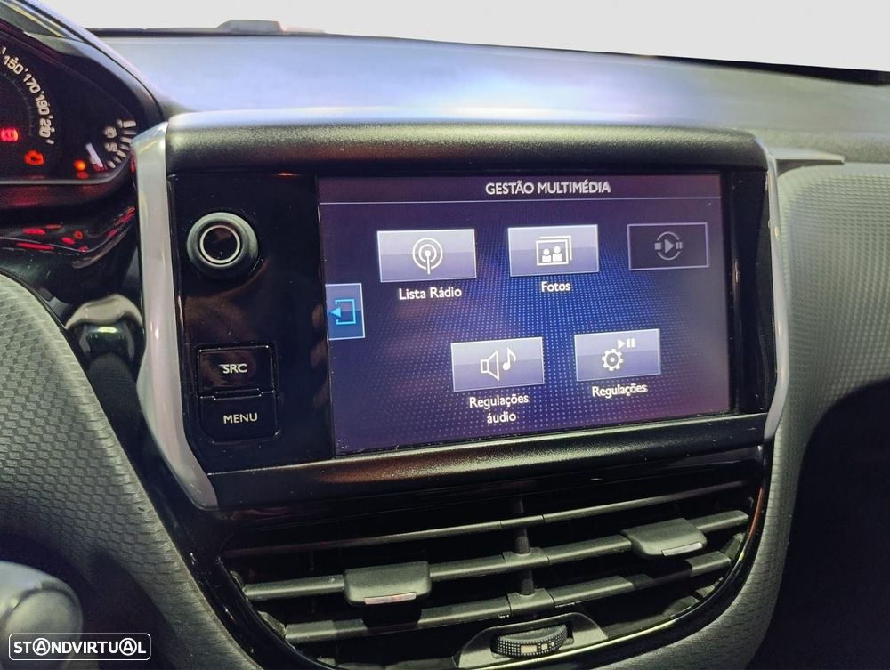 Peugeot 208 1.2 PureTech Allure - 8