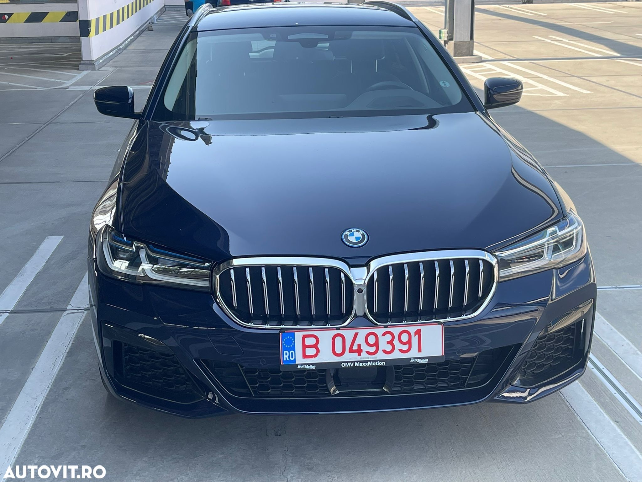 BMW Seria 5 530e xDrive Touring Aut. Luxury Line - 1