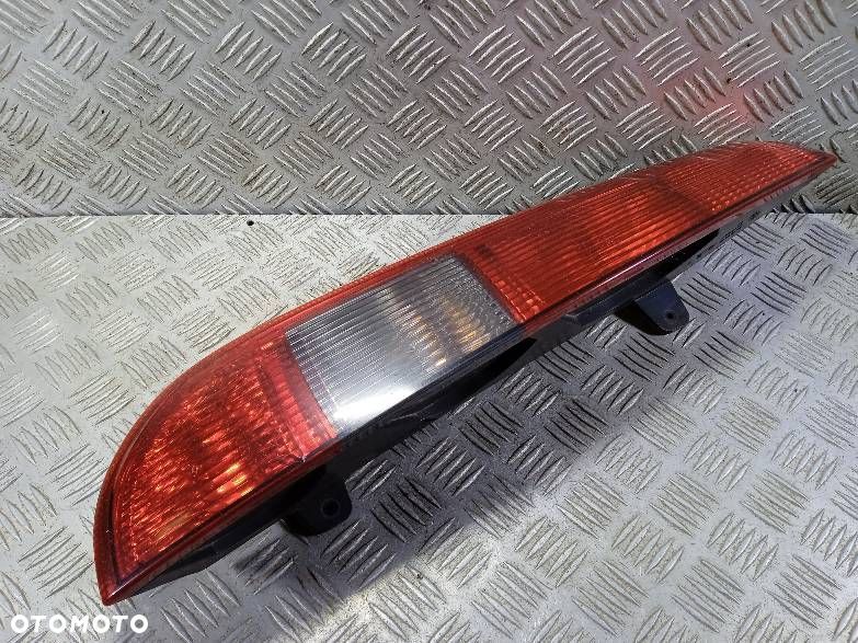 LAMPA LEWA TYLNA FORD FOCUS MK2 - 1